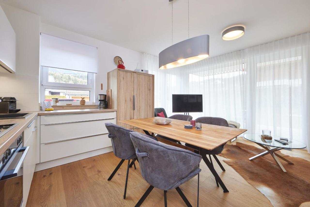 Bergzeit Apartment การ์มิช-พาร์เทนเคียร์เชน ภายนอก รูปภาพ