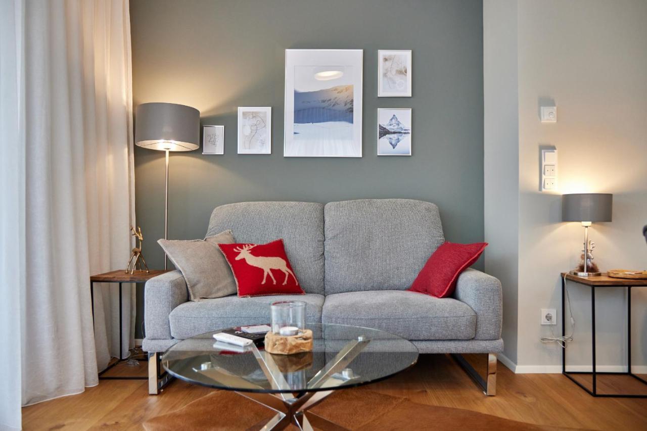 Bergzeit Apartment การ์มิช-พาร์เทนเคียร์เชน ภายนอก รูปภาพ