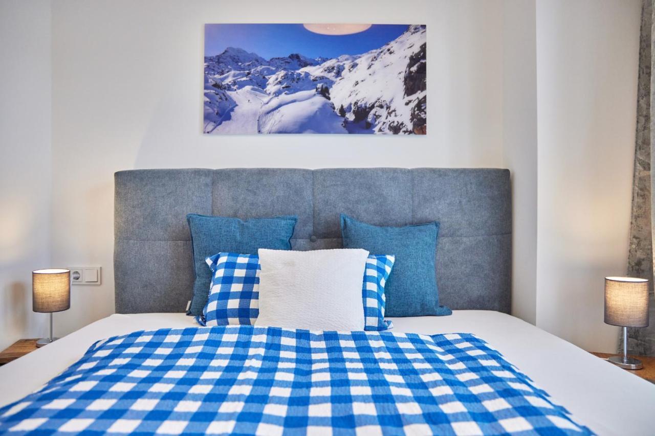 Bergzeit Apartment การ์มิช-พาร์เทนเคียร์เชน ภายนอก รูปภาพ